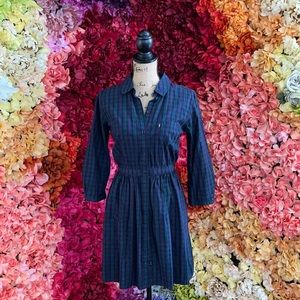 Levi’s button down Dress in Plaid M